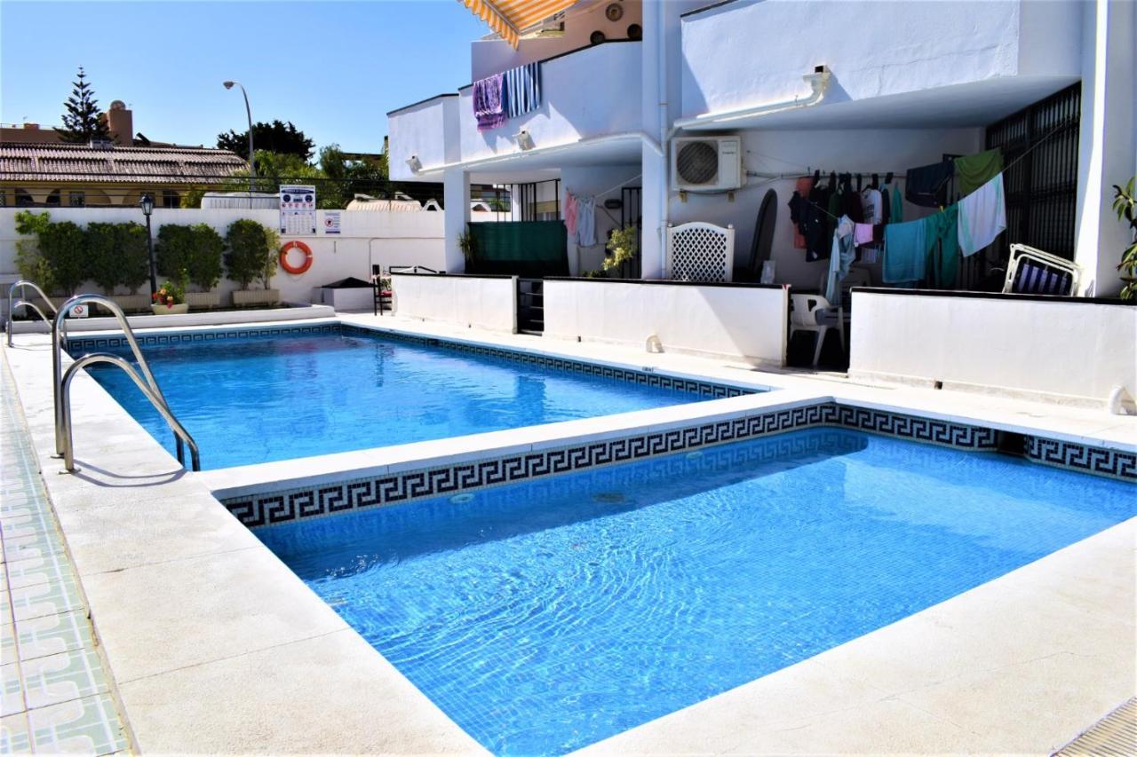 Ferienwohnung Oasis Torremolinos Exterior foto